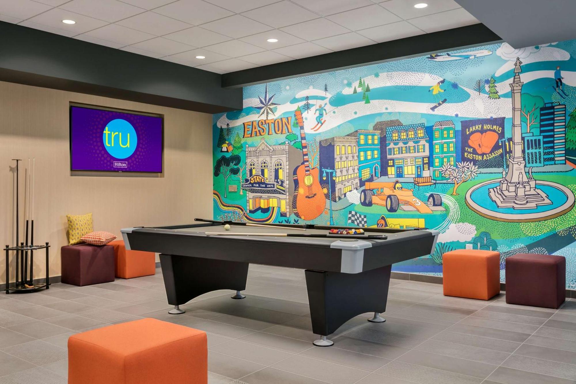Tru By Hilton Easton Otel Dış mekan fotoğraf